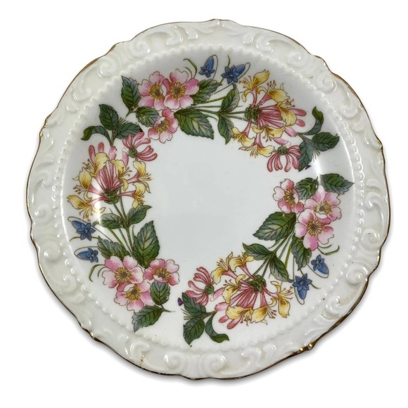 1950's PARAGON, By Appointment to Her Majesty The Queen, Fine Bone China saucers - Picture 2 of 7